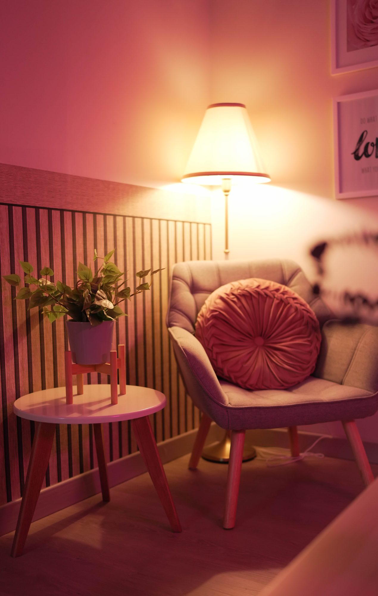 Set lounge con luz cálida